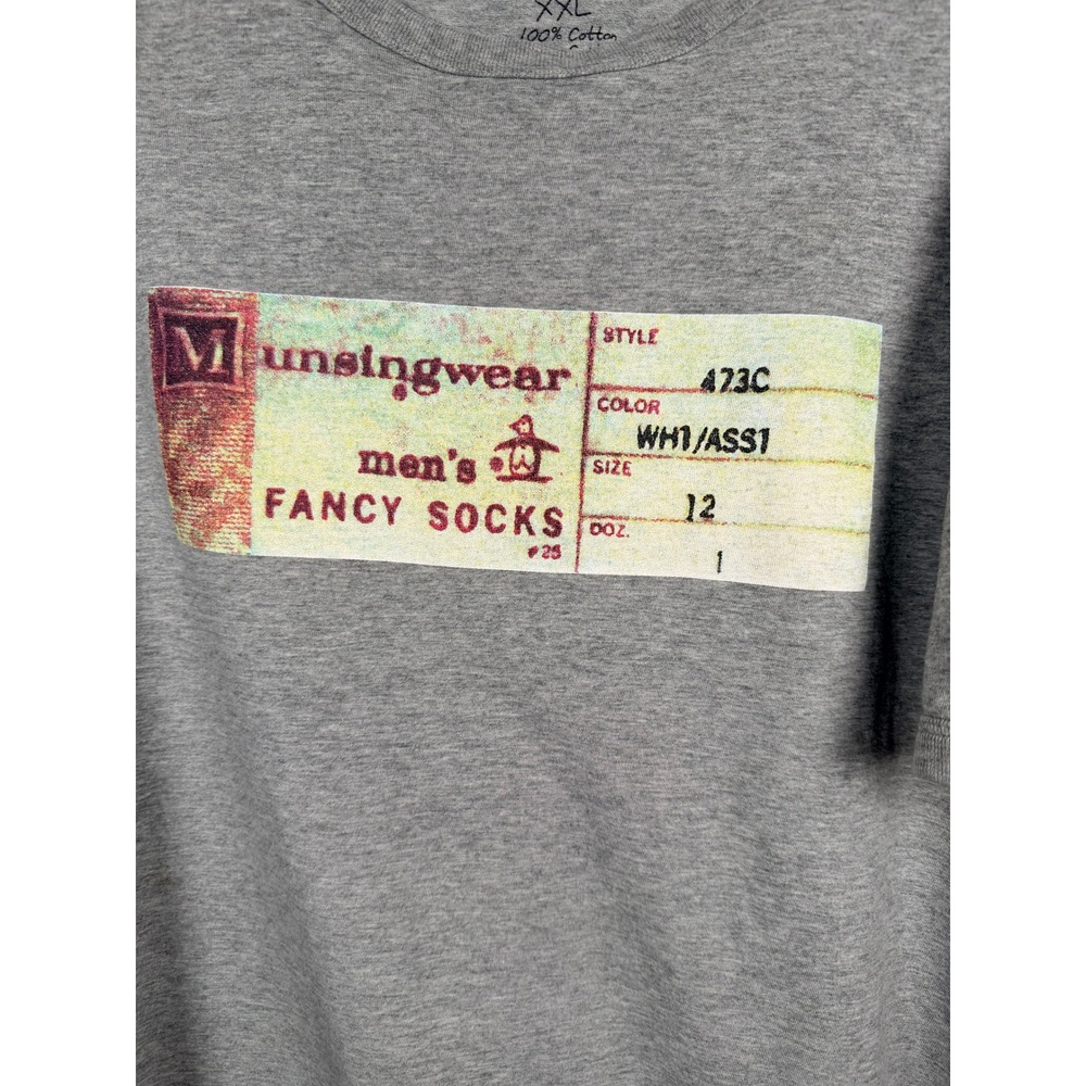 Original Penguin Mens Gray Munsingwear Fancy Socks Graphic T-Shirt XXL - Picture 5 of 8